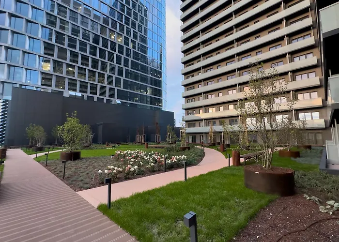 Urban Global, 12th Floor No 23a, Free Garage, Self Check-in, No Deposit * קטוביץ