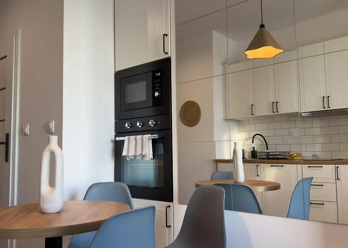 דירה Urban Global, 12th Floor No 23a, Free Garage, Self Check-in, No Deposit קטוביץ